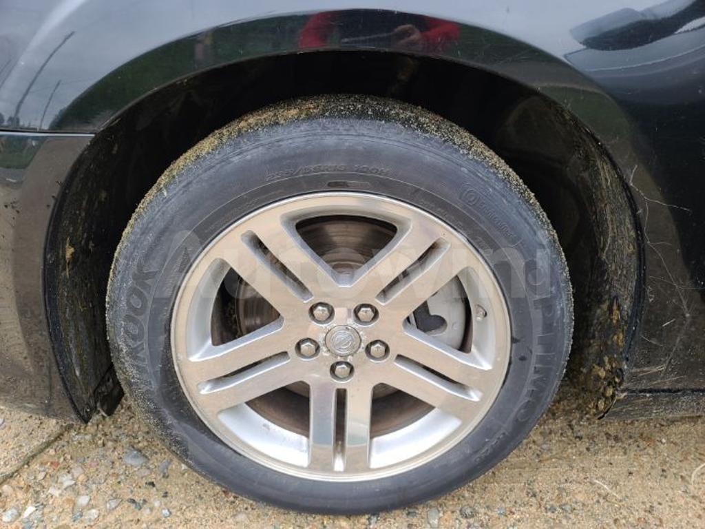 2012 CHRYSLER  300C DISEL, A/T - 37