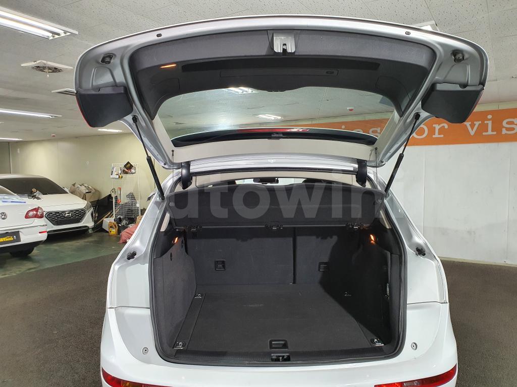 2011 AUDI Q5 SMARTKEY+NAVI+R.CAM+P.SUNROOF - 27