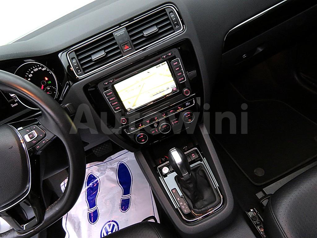 2015 VOLKSWAGEN JETTA 2.0 TDI BLUEMOTION PREMIUM - 11