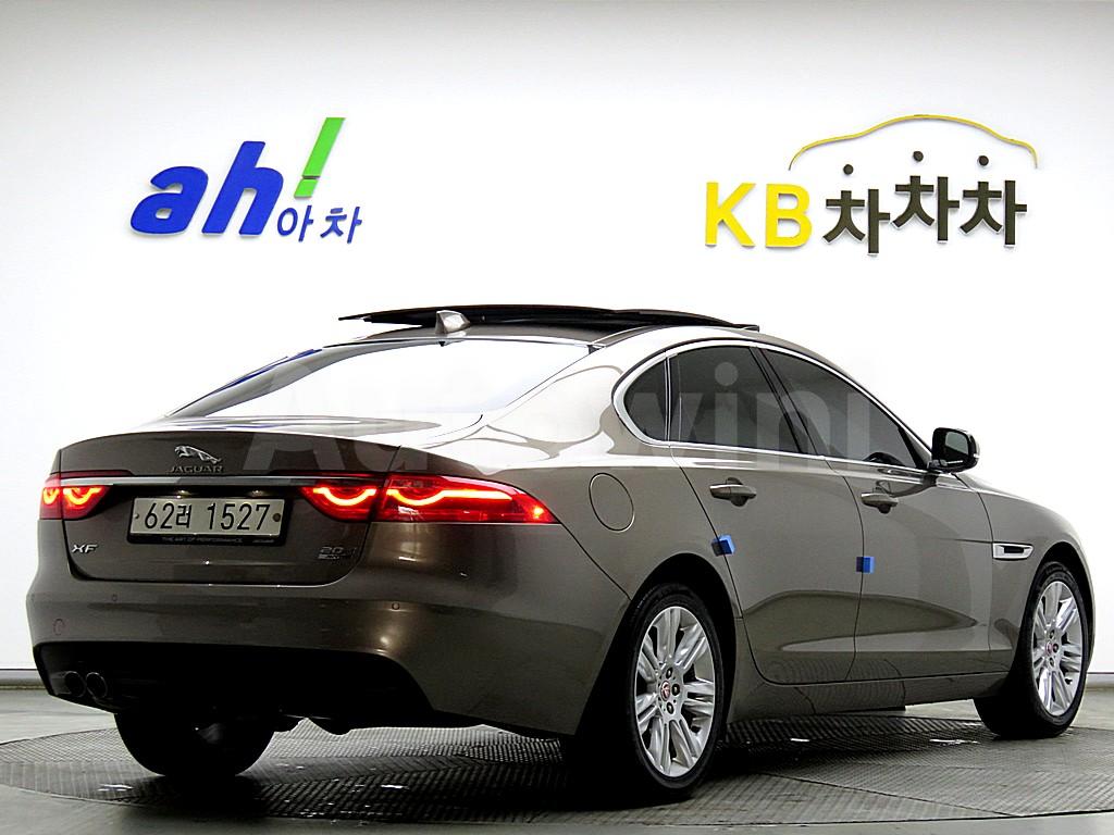 SAJBA4BN3HCY39903 2017 JAGUAR XF (X260) 20D PORTFOLIO AWD-3