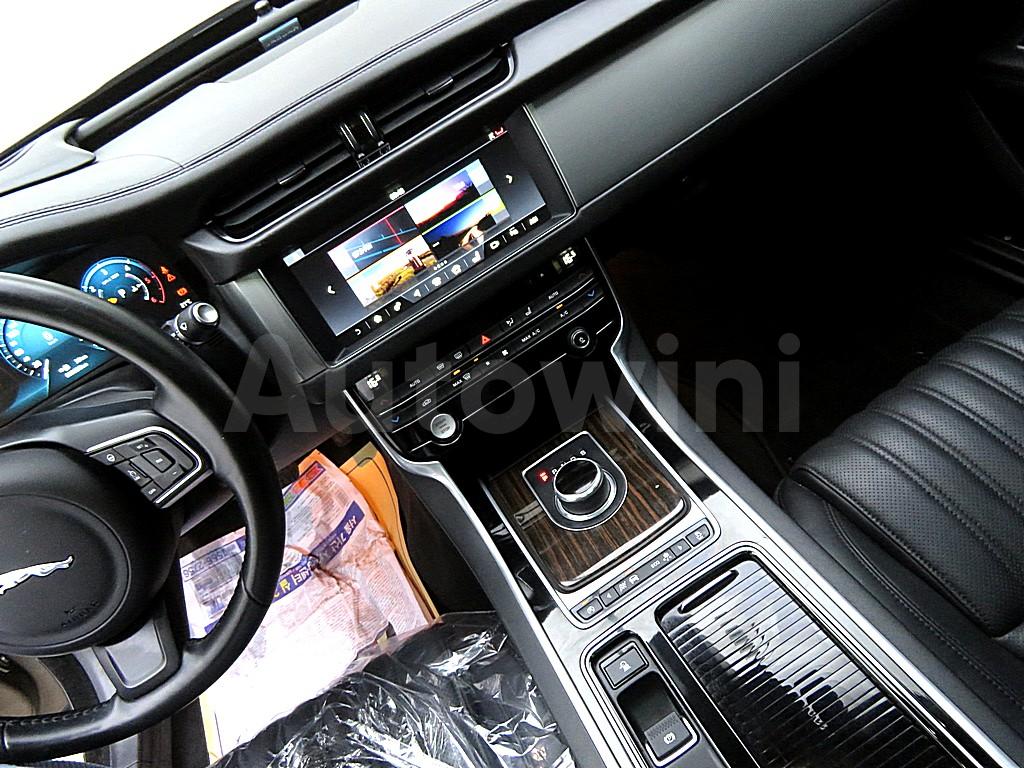 2017 JAGUAR XF (X260) 20D PORTFOLIO AWD - 10