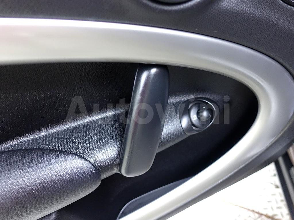 2012 MINI COOPER D COUNTRYMAN SE - 11