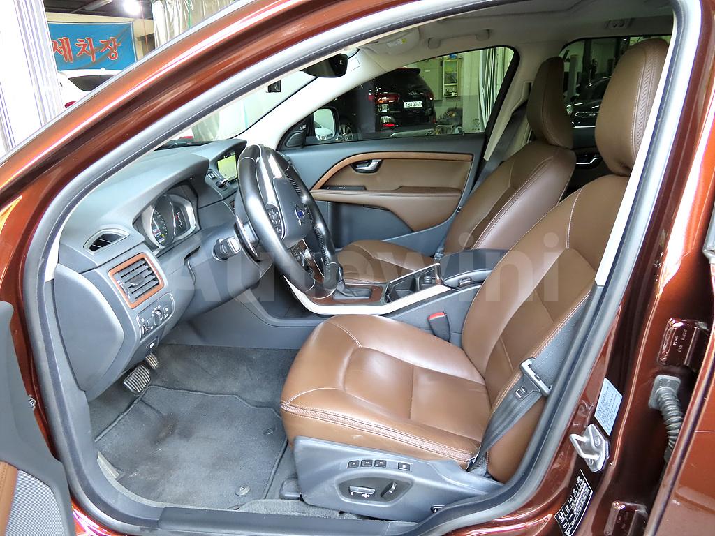 2016 VOLVO XC70 D5 - 8