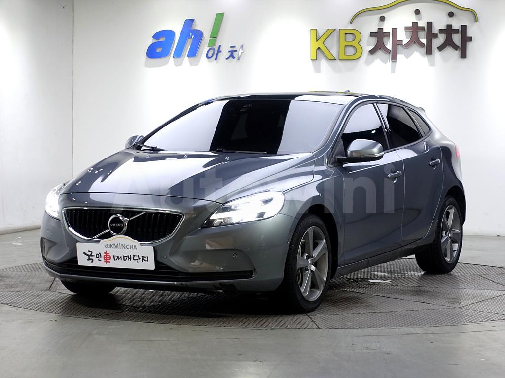 2018 VOLVO V40 D3 ✔️Цена 20140$ Купить в Корее с Доставкой в Украину