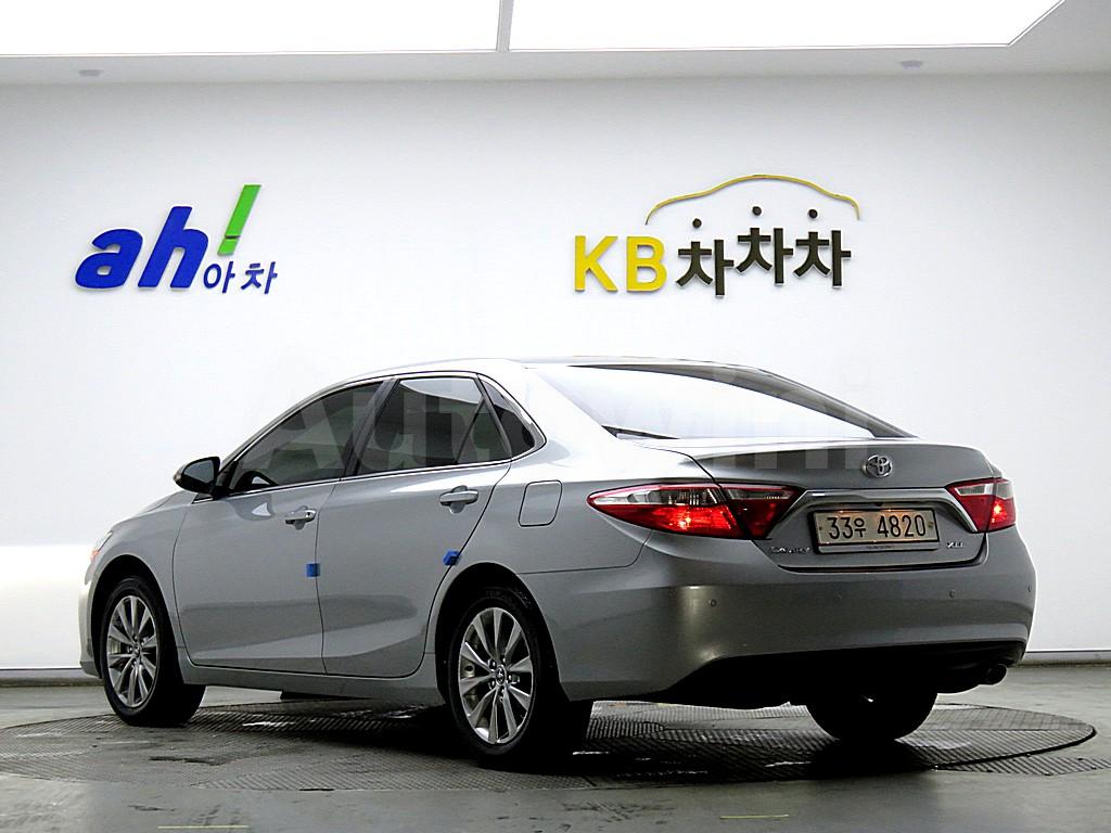 4T1BF1FK3HU782042 2017 TOYOTA  CAMRY 2.5 XLE-3