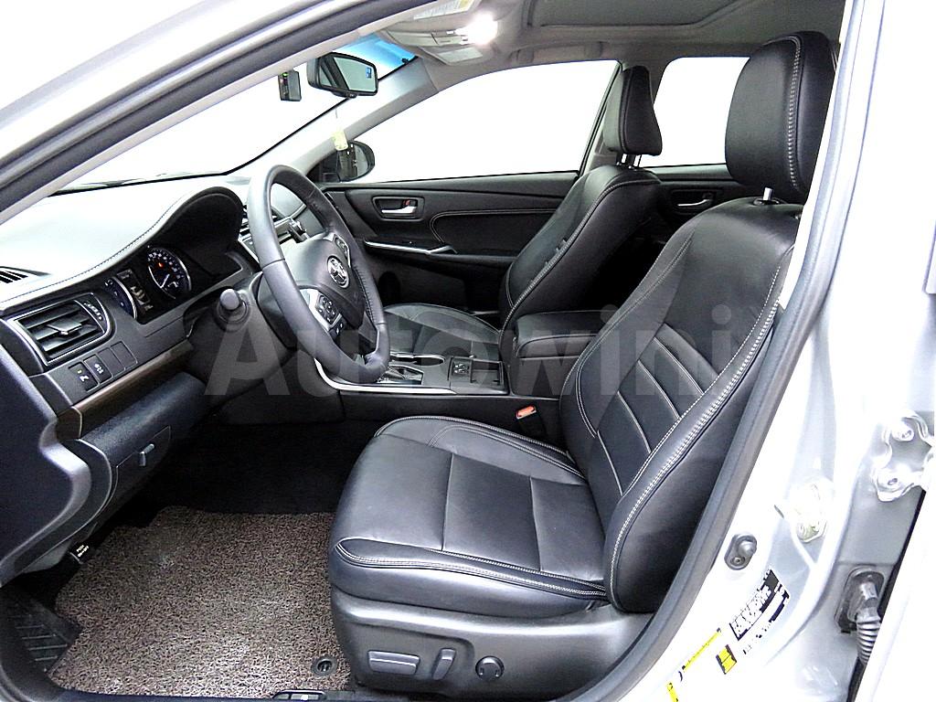 2017 TOYOTA  CAMRY 2.5 XLE - 9