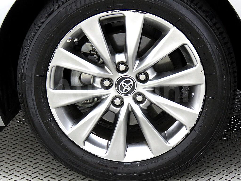 2017 TOYOTA  CAMRY 2.5 XLE - 17