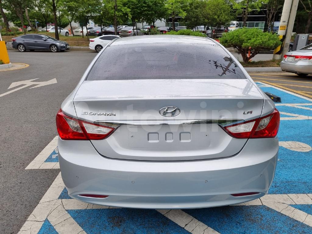 KMHEC41LBDA556111 2013 HYUNDAI YF SONATA LPG AT-3