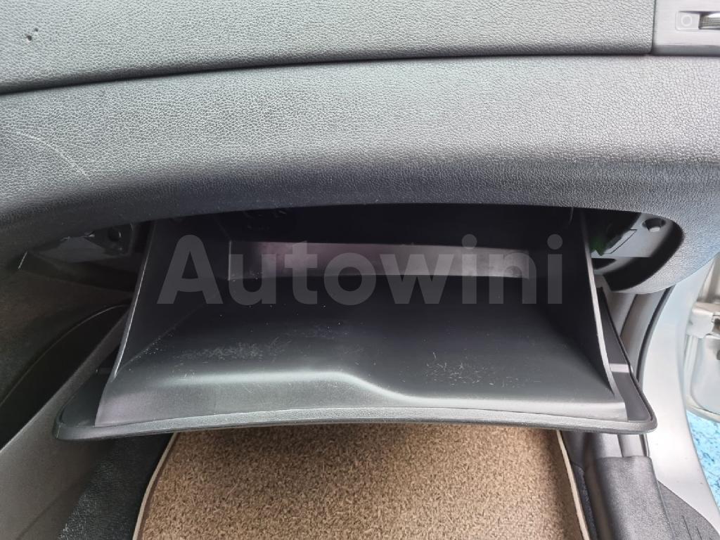 2013 HYUNDAI YF SONATA LPG AT - 42