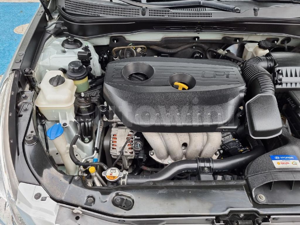 2013 HYUNDAI YF SONATA LPG AT - 55