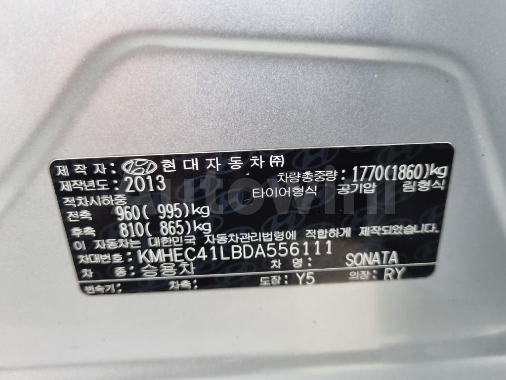 2013 HYUNDAI YF SONATA LPG AT - 58