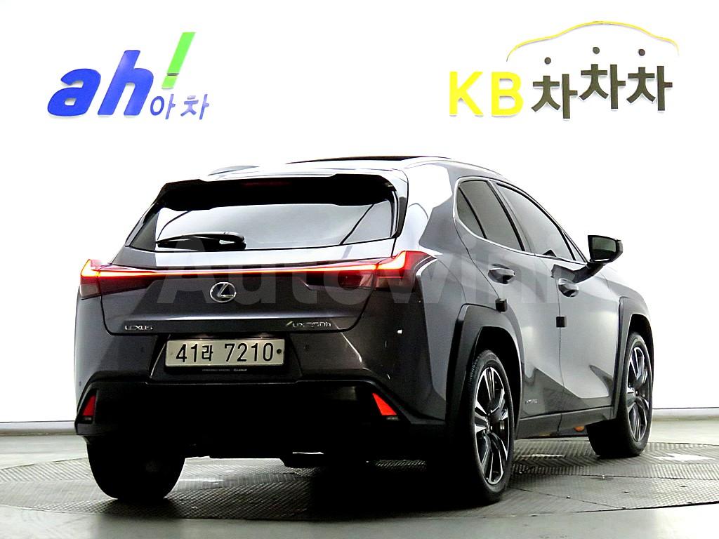 JTHU9JBH1K2000465 2019 LEXUS UX250H AWD 2.0-2