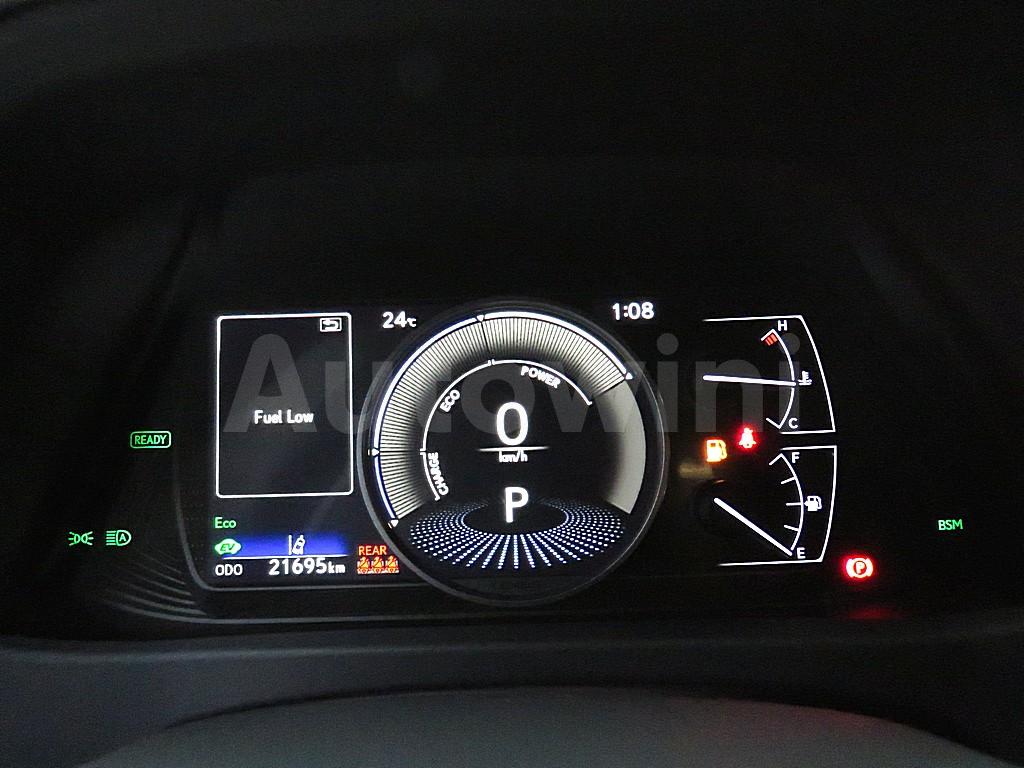 2019 LEXUS UX250H AWD 2.0 - 7