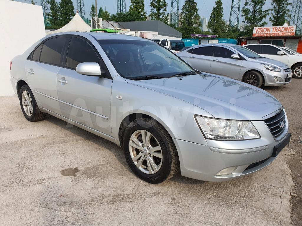 KMHET41VBAA748506 2010 HYUNDAI NF SONATA TRANSFORM DIESEL-2