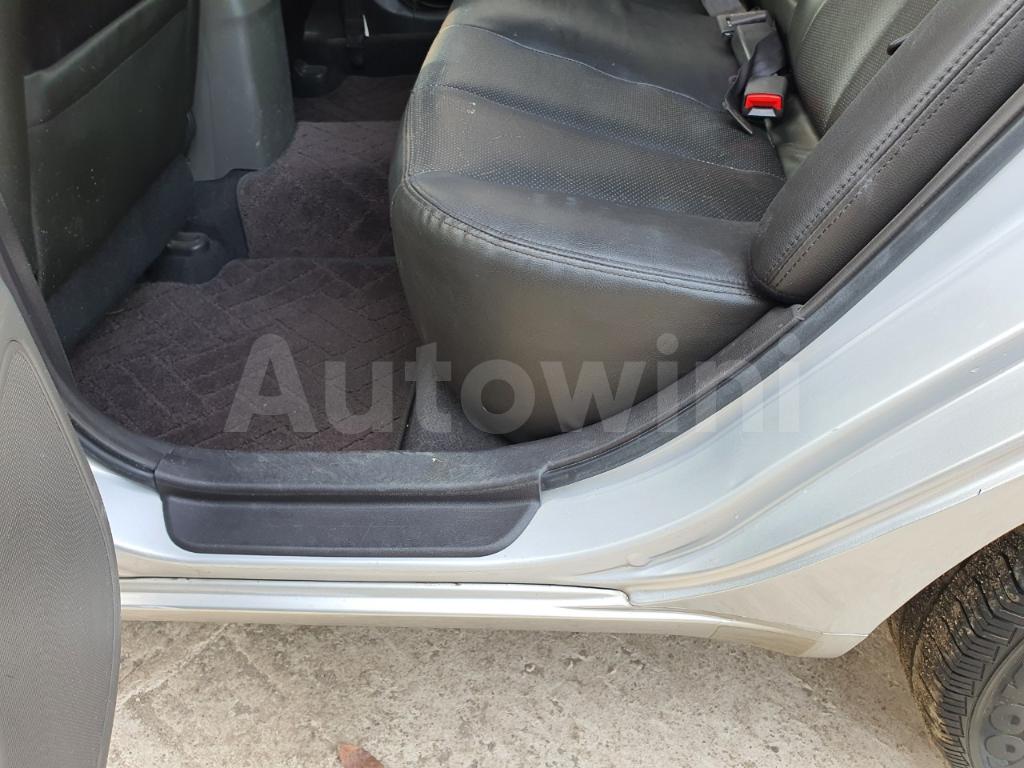 2010 HYUNDAI NF SONATA TRANSFORM DIESEL - 24