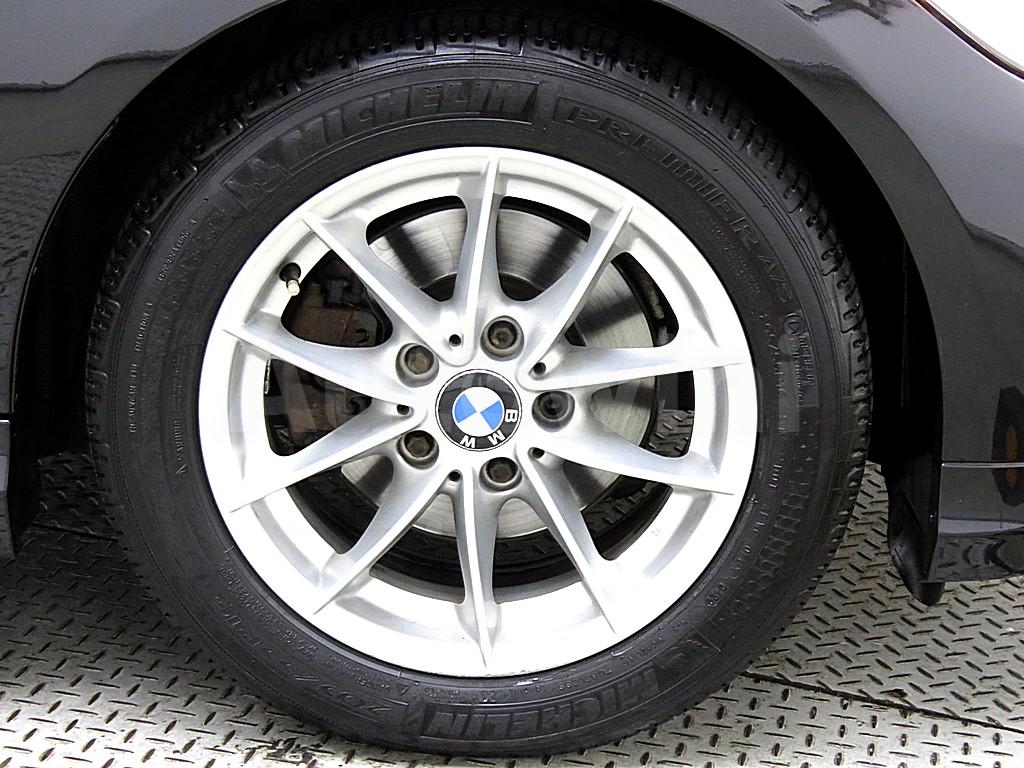 2011 BMW 3 SERIES 320I - 18