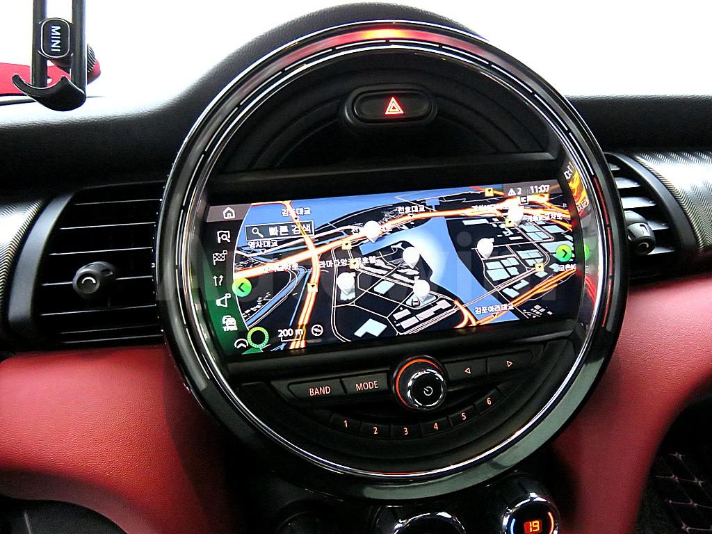 2019 MINI COOPER S 2.0 3-DOOR JCW - 11