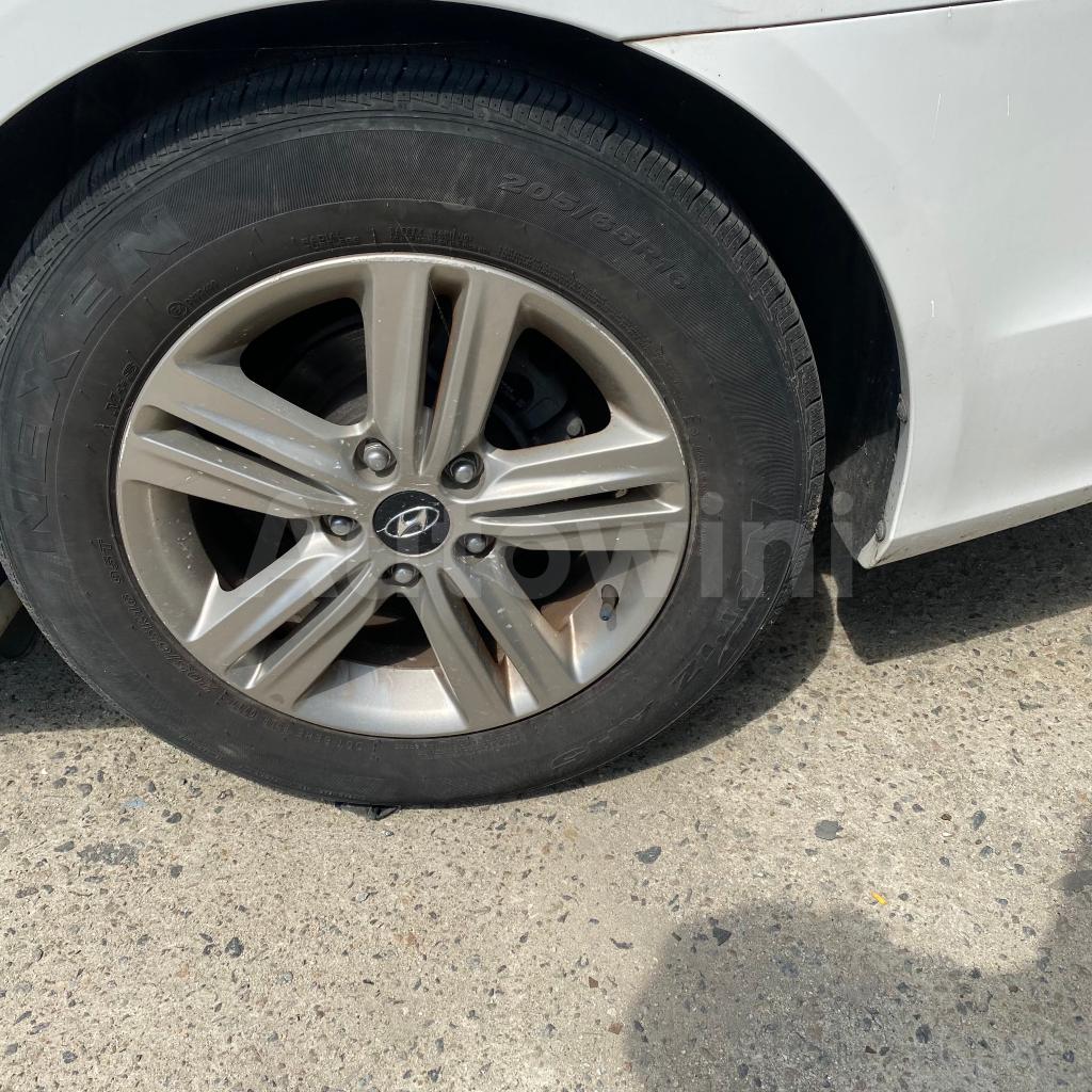 2013 HYUNDAI YF SONATA STYLE A/T - 10