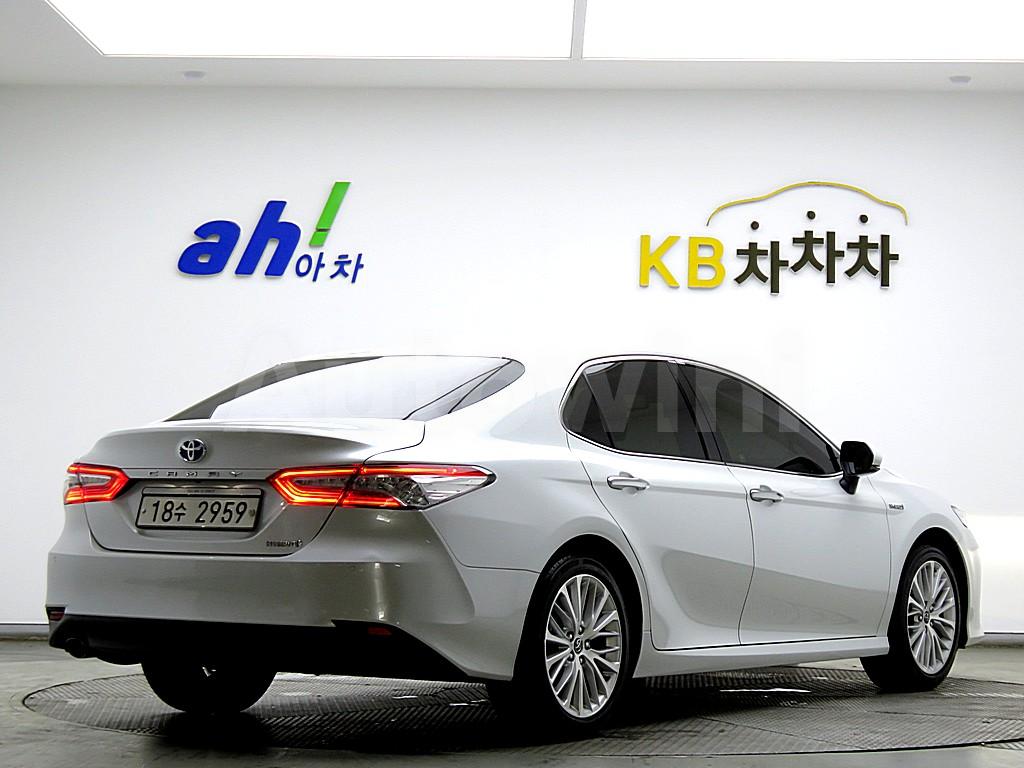 JTNB21HK0K3024052 2019 TOYOTA  CAMRY (XV70)2.5 HYBRID XLE-3
