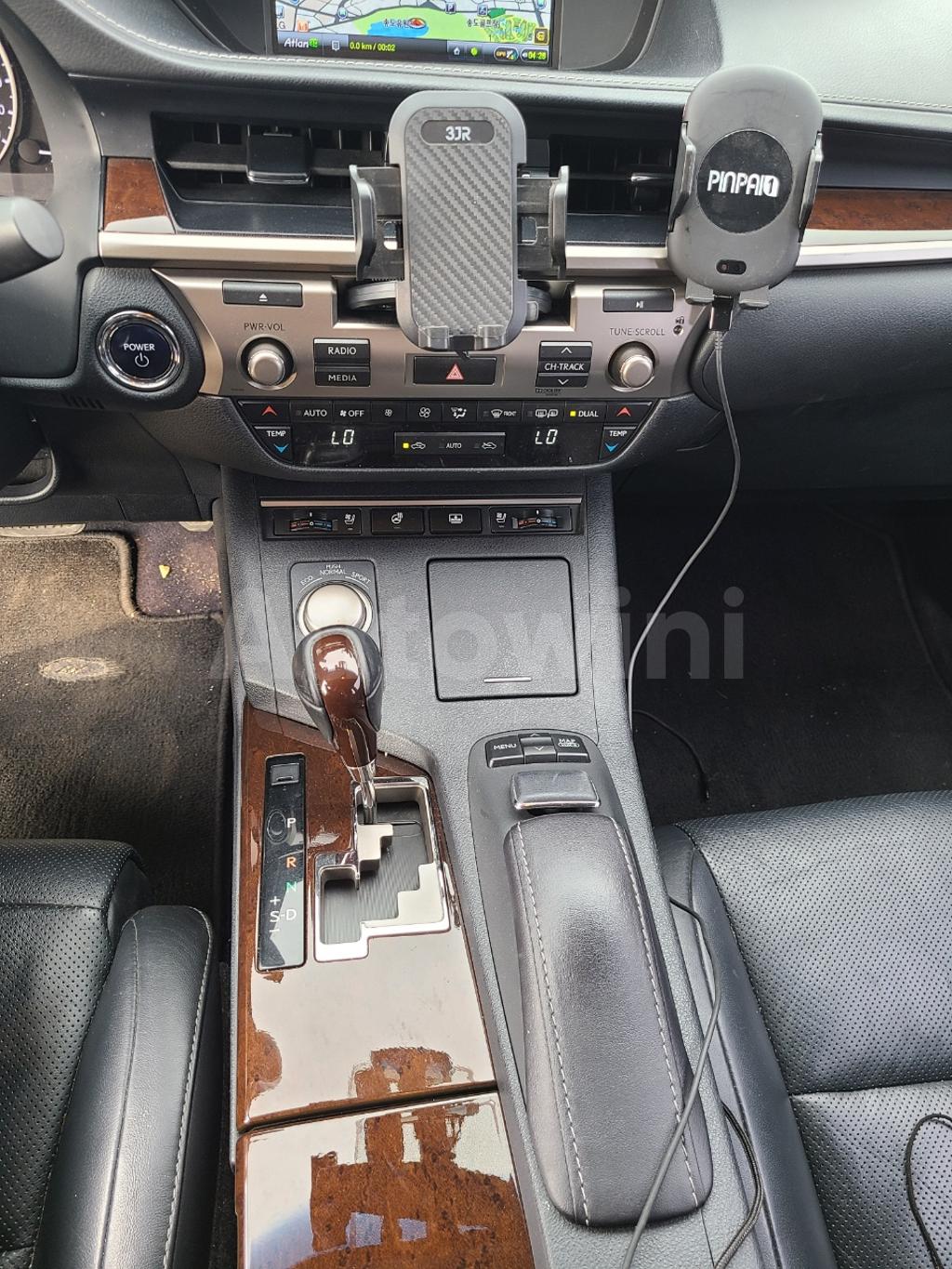 2013 LEXUS ES300H SUPREME - 22