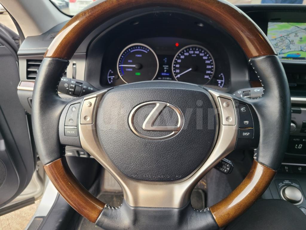 2013 LEXUS ES300H SUPREME - 25