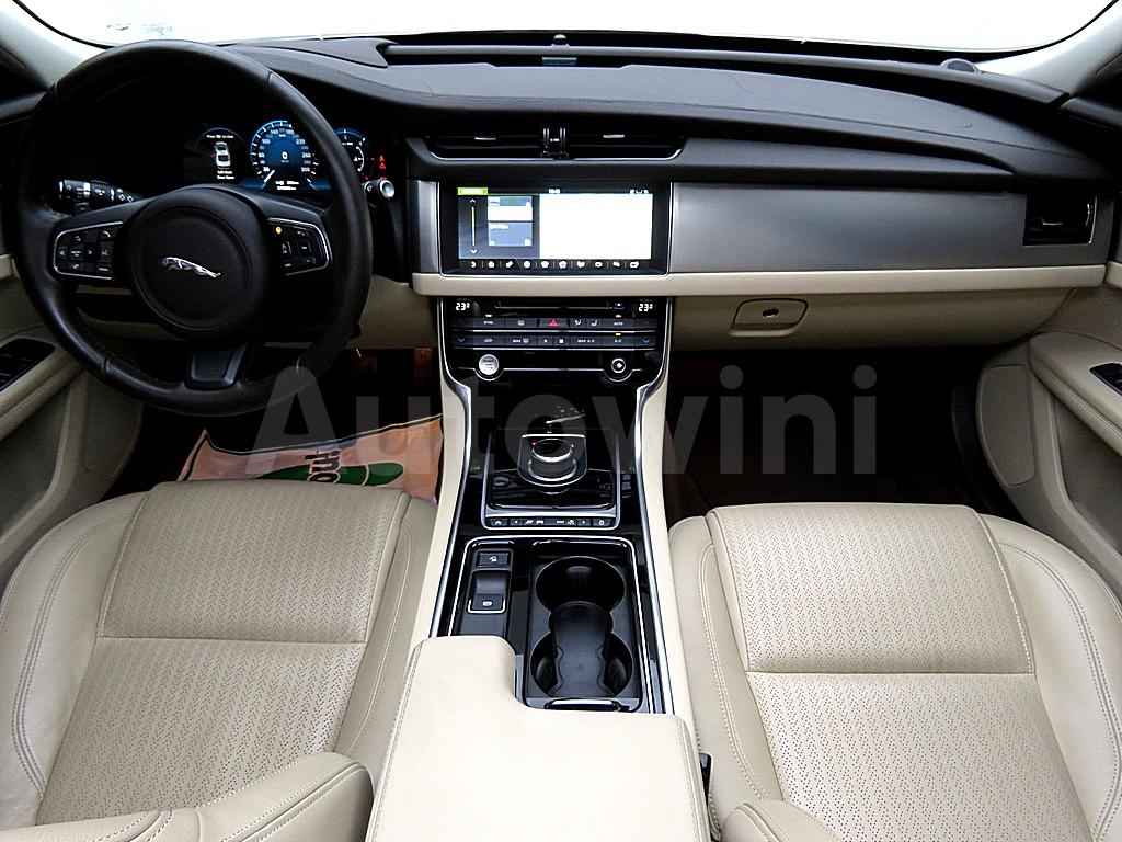 SAJBB4BN9HCY27042 2017 JAGUAR XF 2.0D PRESTIGE X260-4