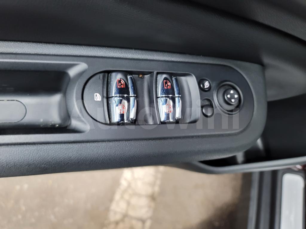2018 MINI COOPER D CLUBMAN ORIGINAL MILEAGE, NO ACCIDENT - 28
