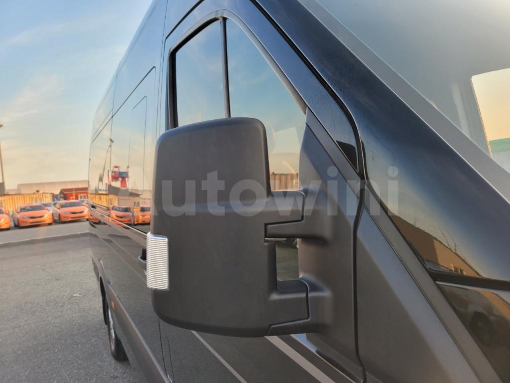 KMJUG17RPJC002163 2018 HYUNDAI SOLATI LUXURY FULL OPTION-3
