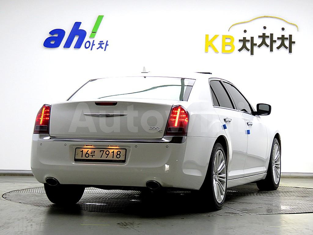 2C3CCACG6EH318392 2014 CHRYSLER  300C 3.6-2