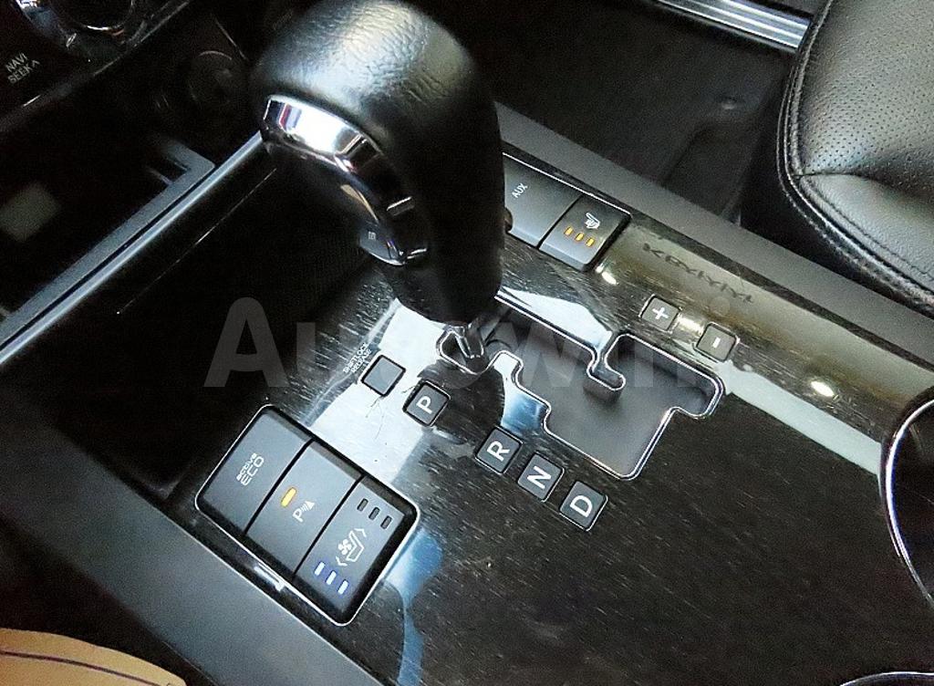 2015 KIA MOHAVE BORREGO QV300 4WD 고급형 7인승 - 8