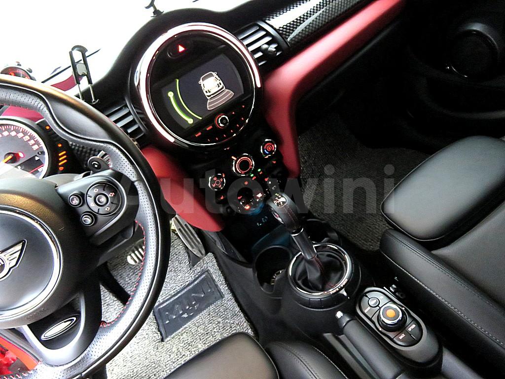 2017 MINI COOPER S 2.0 5-DOOR - 11
