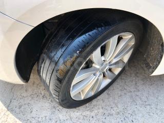 2014 KIA  CARENS RONDO LPG 7 SEATS SUNROOF A/T - 17