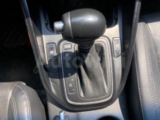 2014 KIA  CARENS RONDO LPG 7 SEATS SUNROOF A/T - 39