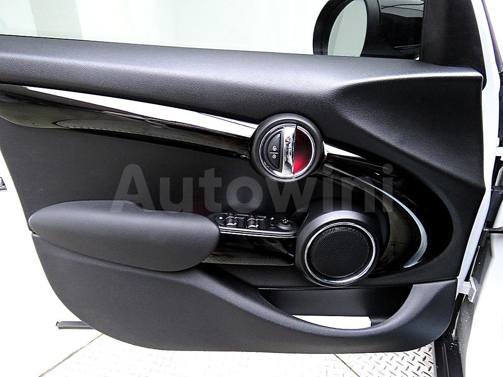 2020 MINI COOPER FIVE-DOOR - 8