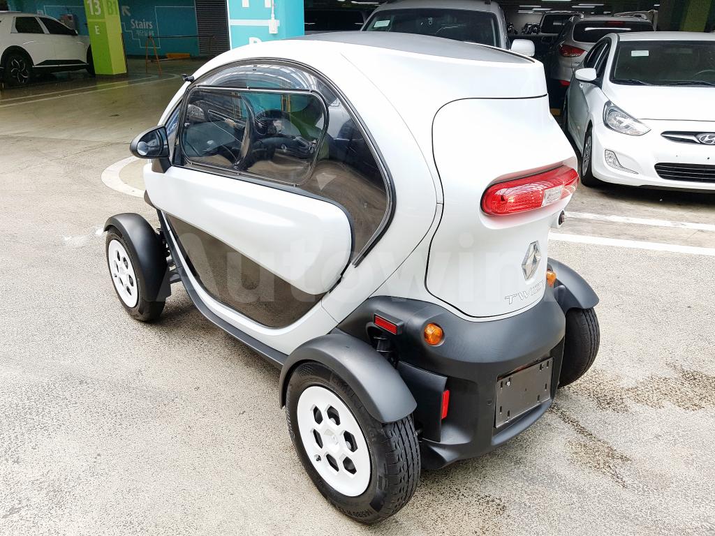 2019 RENAULT SAMSUNG TWIZY ELECTRIC (13R+NO ACCIDENT) - 5