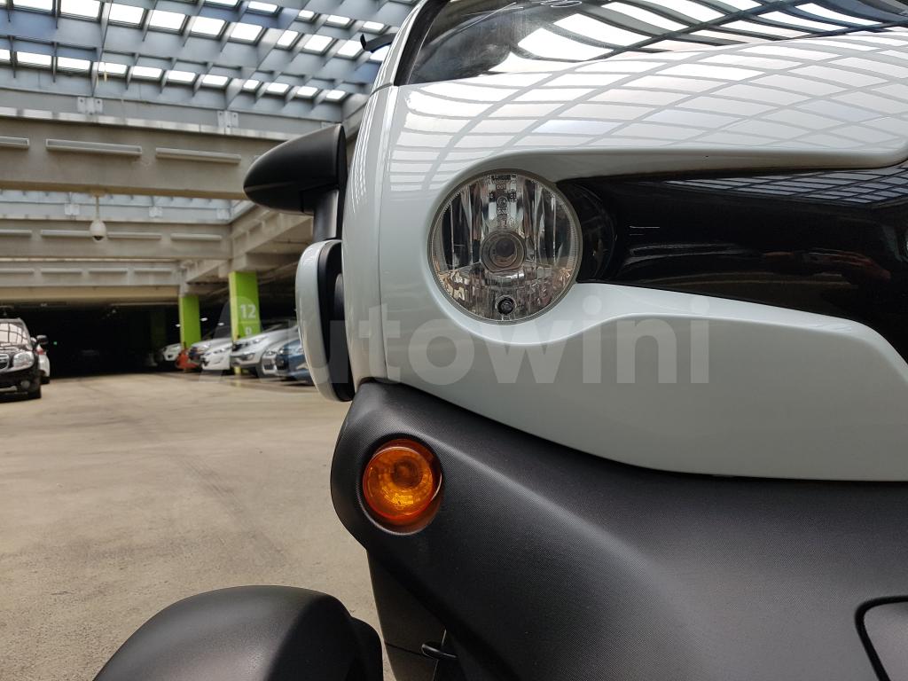 2019 RENAULT SAMSUNG TWIZY ELECTRIC (13R+NO ACCIDENT) - 19