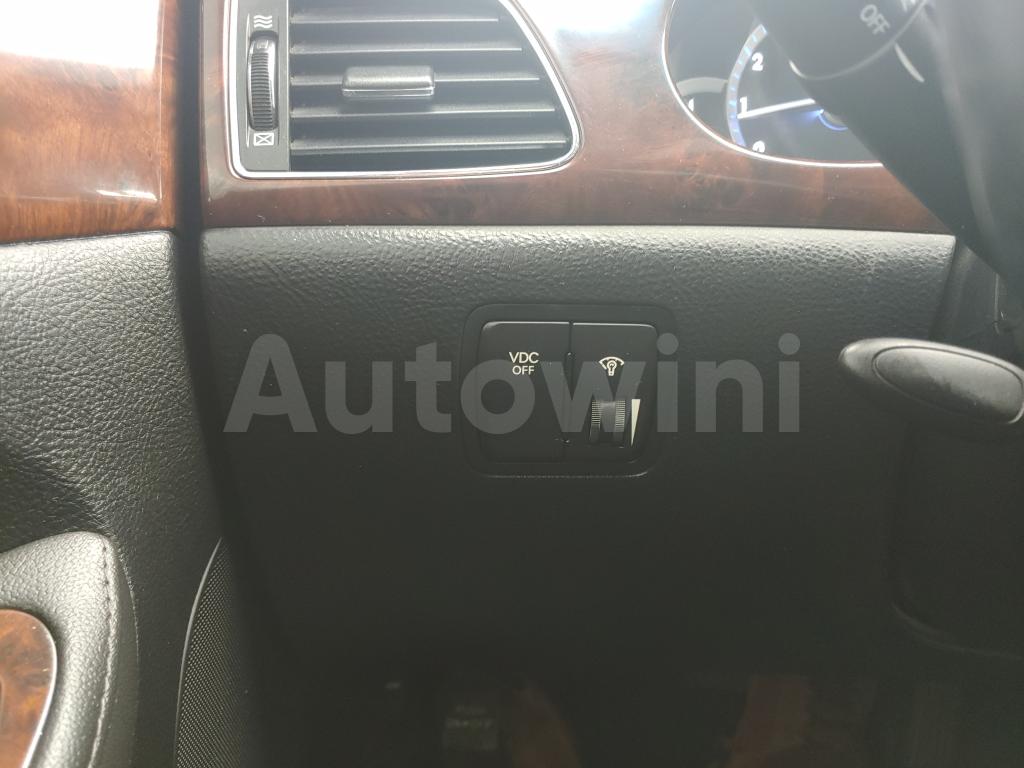 2011 HYUNDAI GENESIS POWER SEAT + FULL A/C + VDC - 36