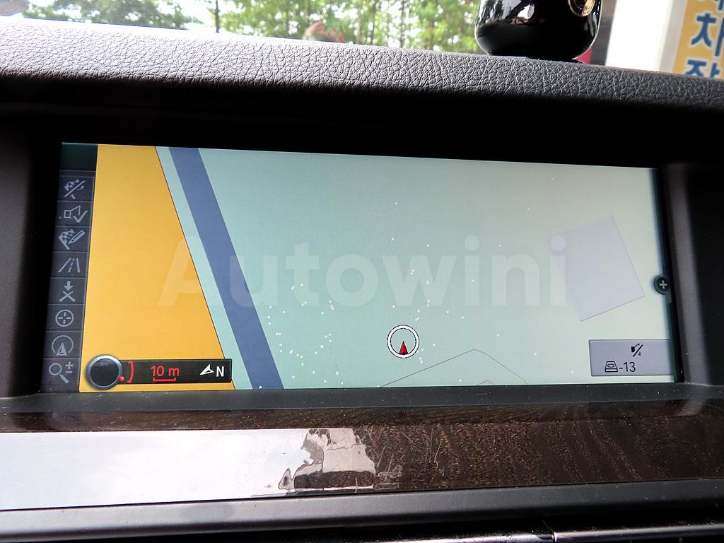 2010 BMW 5 SERIES E60  528I - 12
