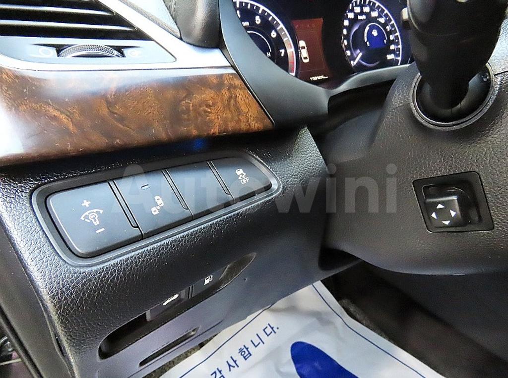 2016 HYUNDAI ASLAN G300 EXCLUSIVE - 11