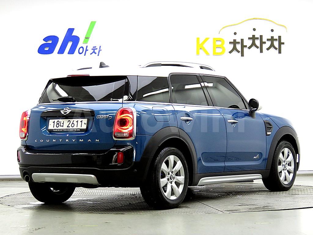 WMWYU1100H3D17542 2017 MINI COOPER D COUNTRYMAN ALL4-2