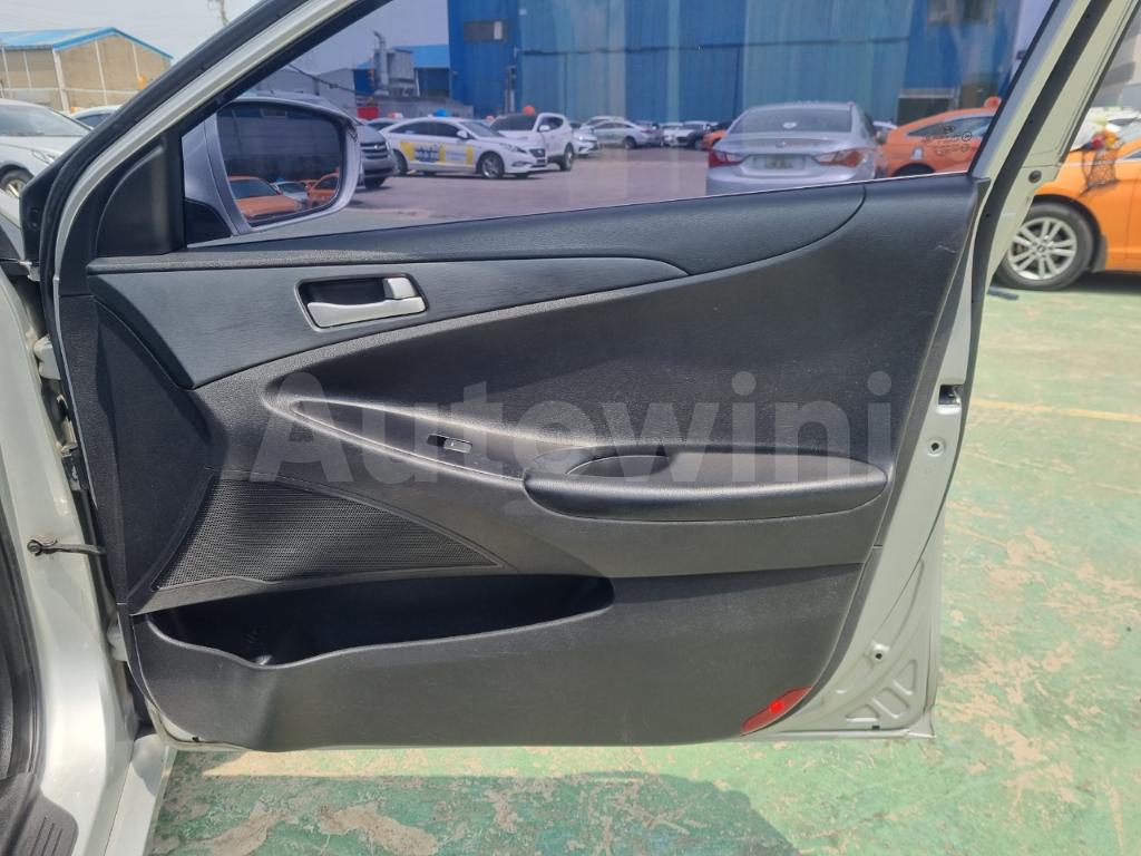 2014 HYUNDAI YF SONATA 13/14Г,NO DAMAGE,2AIRBAGS - 31