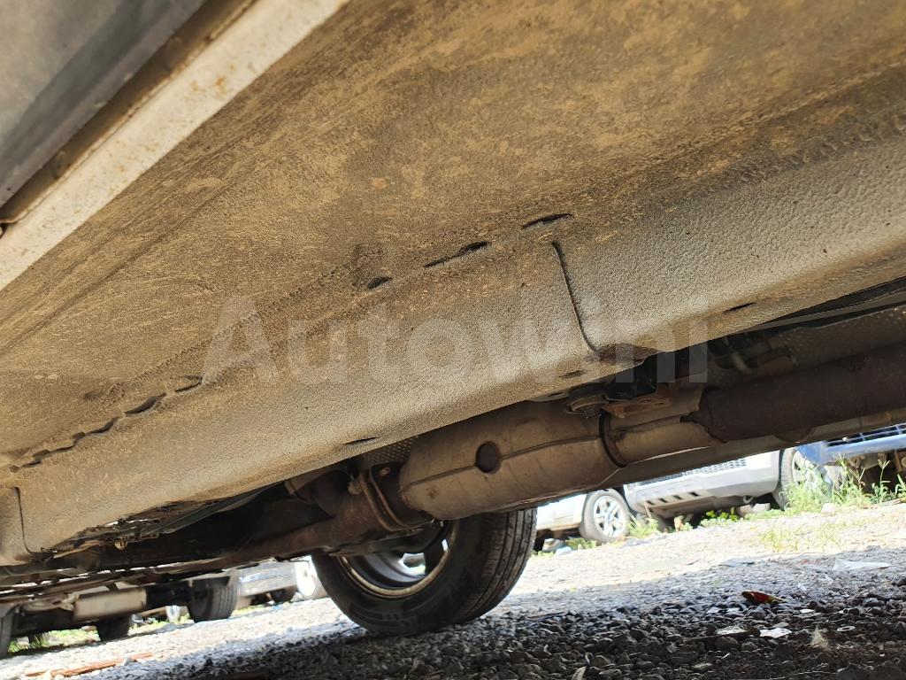 2010 MITSUBISHI OUTLANDER GASOLLIN 4WD - 55