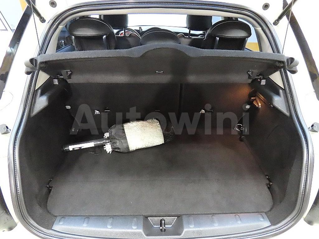 2016 MINI COOPER D 1.5 미니트림 - 19