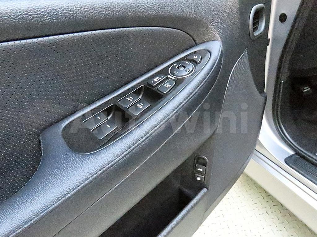 2013 HYUNDAI GENESIS BH330 MODERN SPECIAL - 12