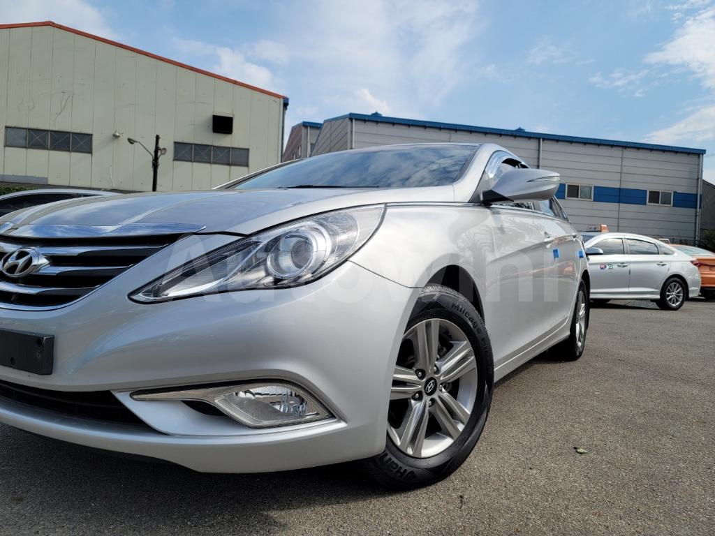 KMHEC41LBEA635715 2014 HYUNDAI YF SONATA 13/14Г, NO DAMAGE, 2AIRBAGS-0