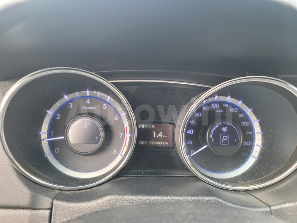 2014 HYUNDAI YF SONATA 13/14Г, NO DAMAGE, 2AIRBAGS - 11