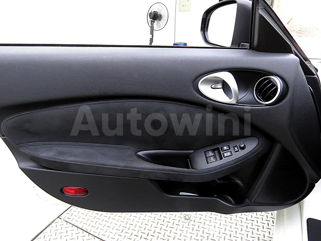 2010 NISSAN 370Z COUPE Z31 - 8