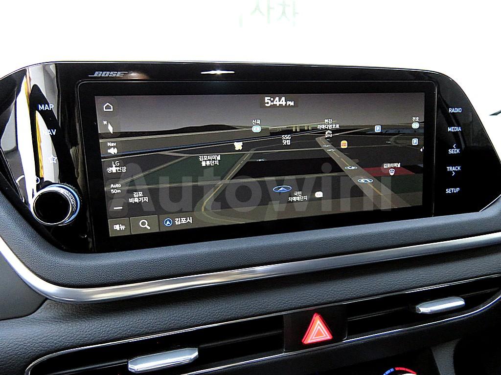 2020 HYUNDAI SONATA DN8 1.6T PREMIUM FAMILY - 12