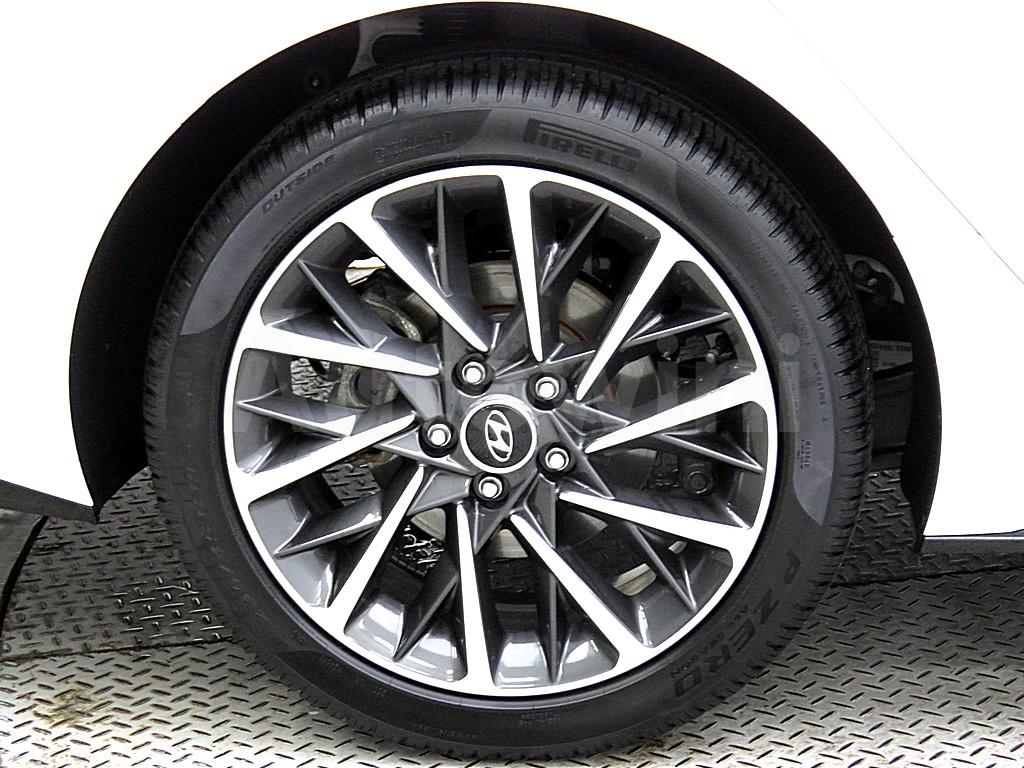 2020 HYUNDAI SONATA DN8 1.6T PREMIUM FAMILY - 17