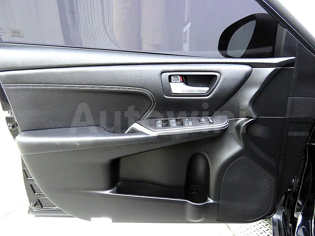 2017 TOYOTA  CAMRY 2.5 HYBRID XLE - 8